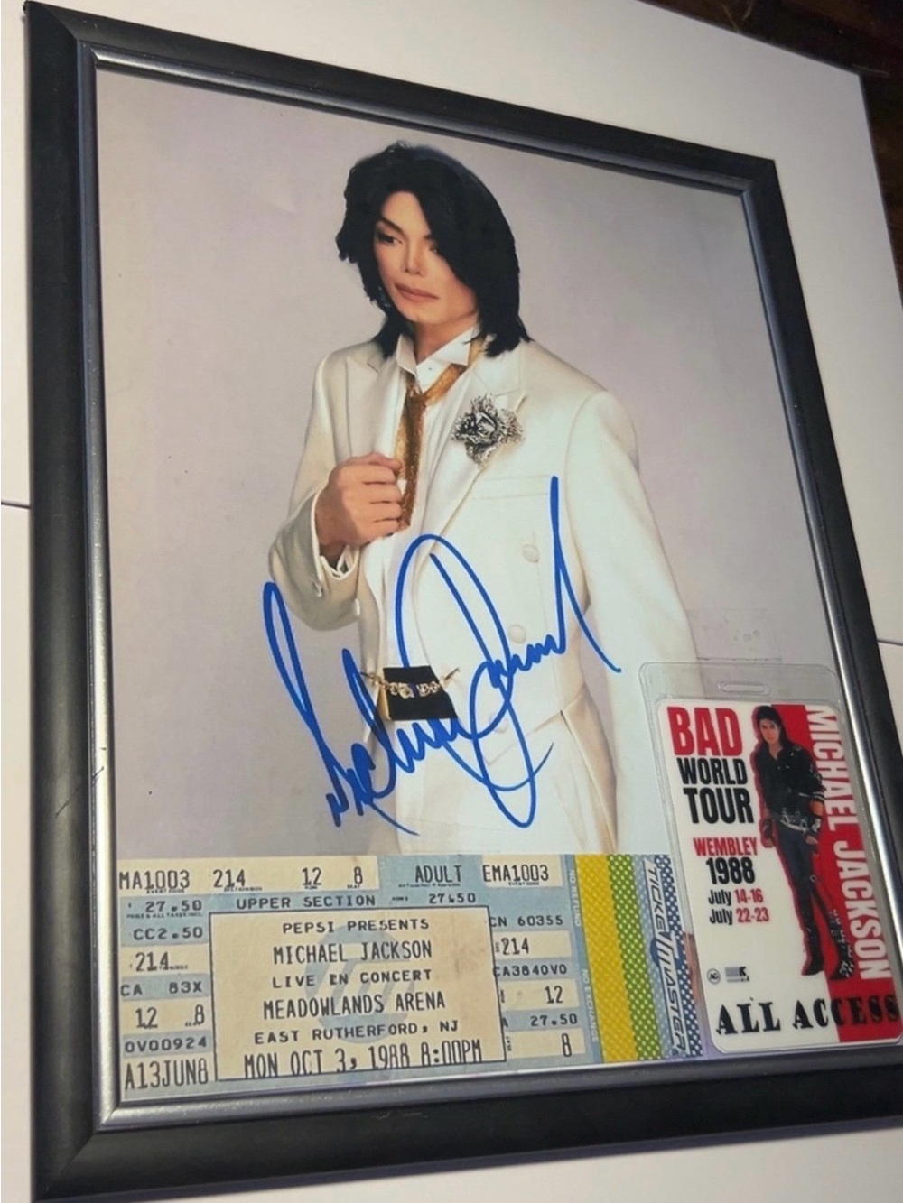 Michael Jackson reprint signed framed photo with reprint ticket and laminate
